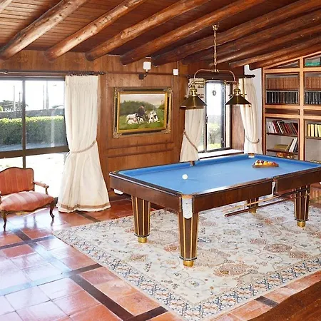 Villa Alcabi - Spacious 5 Bedroom Villa Perfect For Larger Groups - Private Swimming Pool Gym And P Вилла